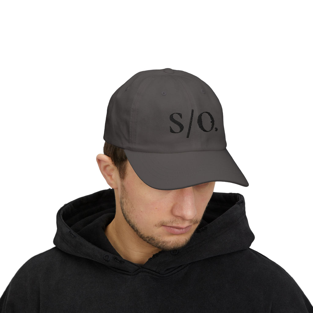 Boné Dad Hat com Logo "O/D." Bordado Estilo Despojado