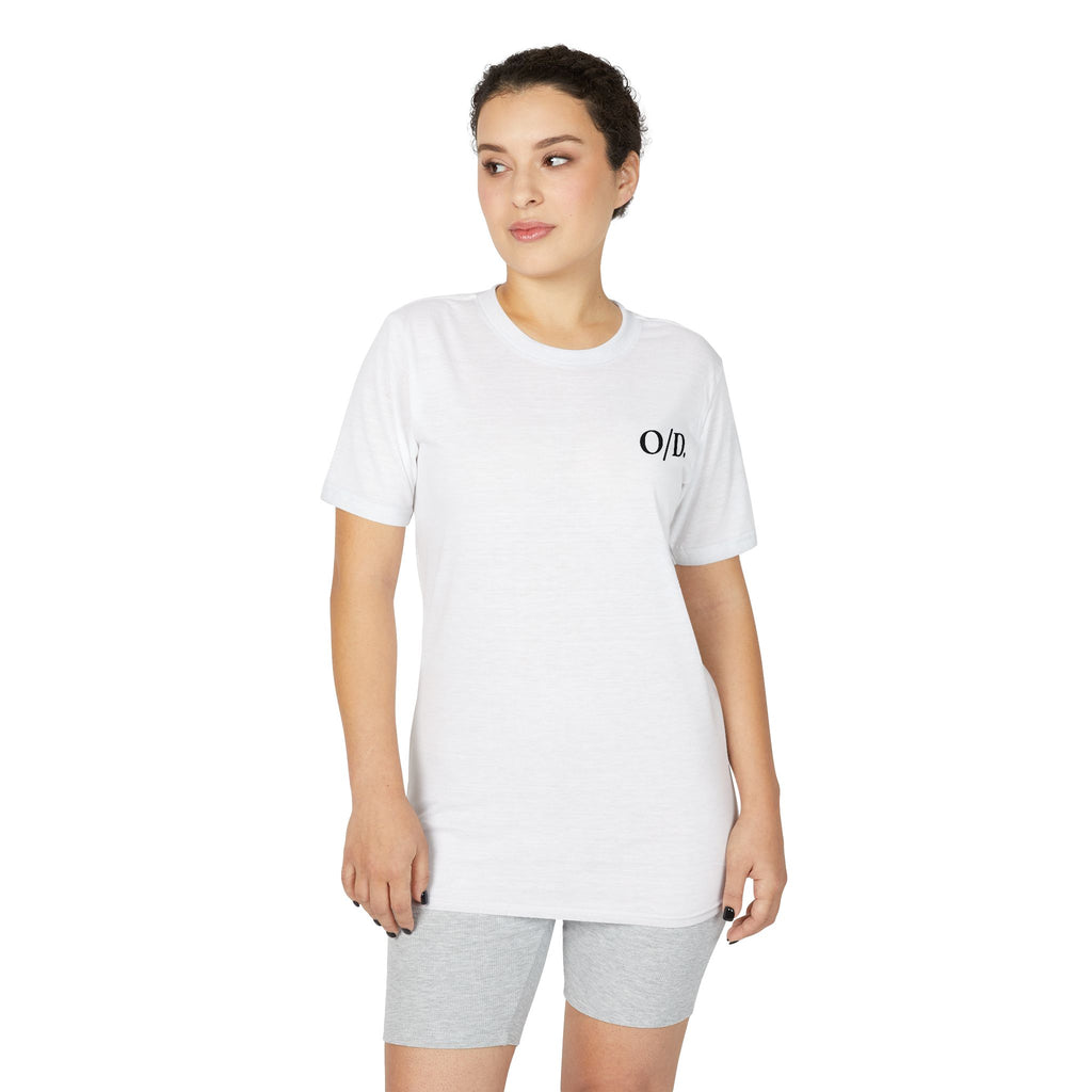 Camiseta de alto rendimiento con logotipo en el pecho para mujer O/D