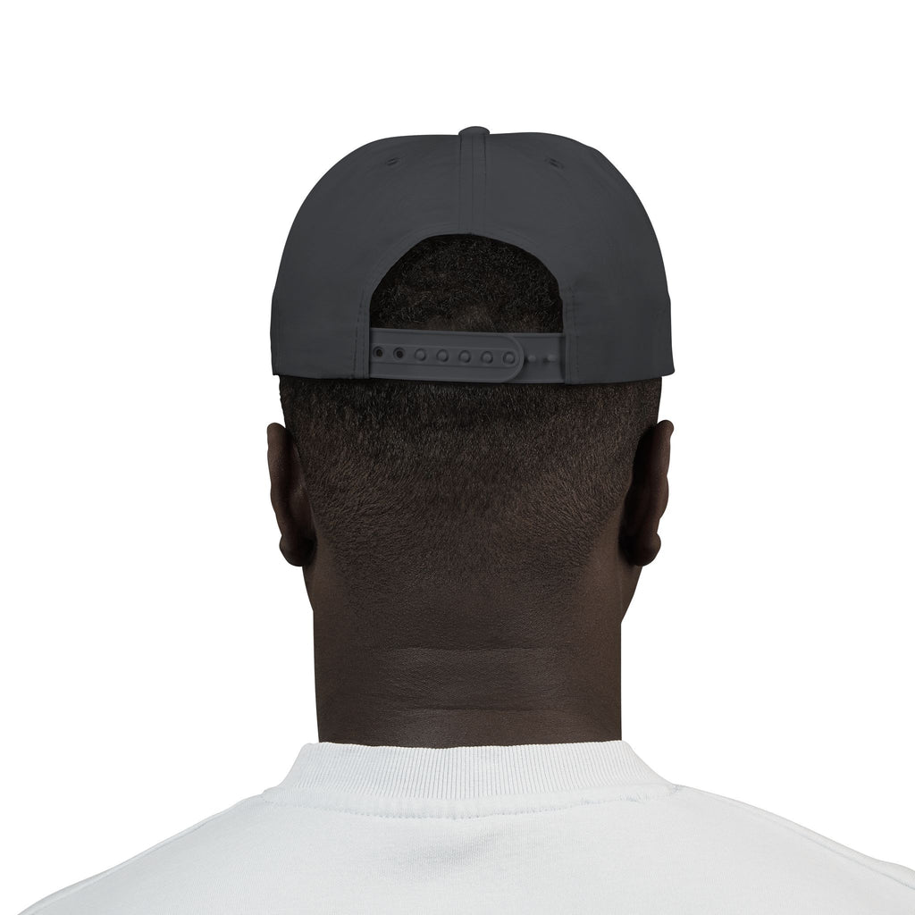 Casquette « Off Duty Surf » décontractée blanche brodée, style « dad hat » pour la plage et les vacances